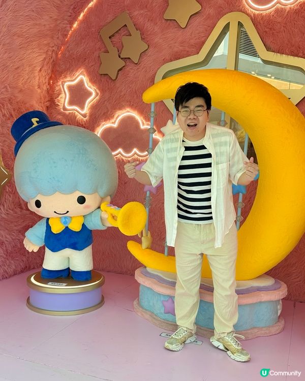 新港城中心🎄冬日交響曲🎶  
6大打卡區，2大玩樂區，等你嚟