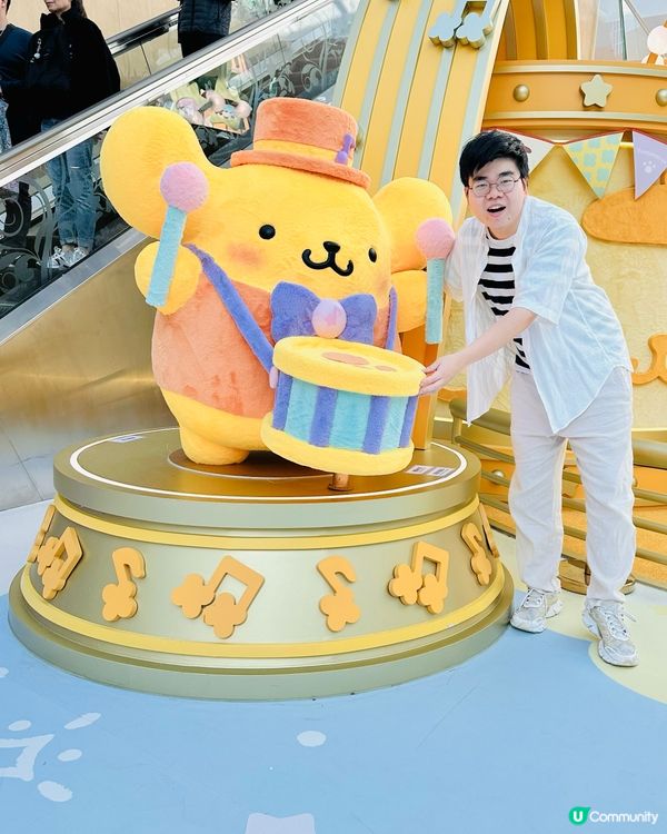 新港城中心🎄冬日交響曲🎶  
6大打卡區，2大玩樂區，等你嚟