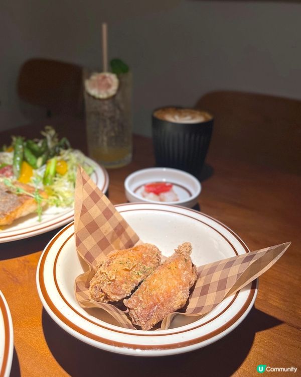 上環新店❤️懷舊復古風Pasta咖啡店🤤