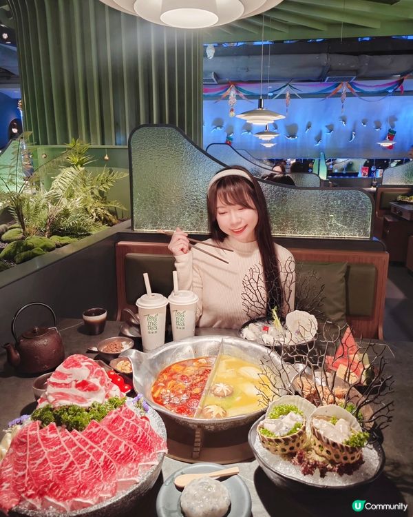 天氣凍最啱去打邊爐💗湊湊火鍋最近推出咗多款聖誕節限定新品🎄有...