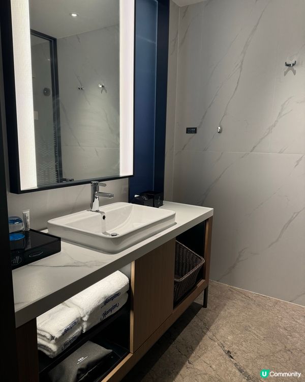 🇨🇳深圳。2023年開～福田華強北希爾頓歡朋酒店。