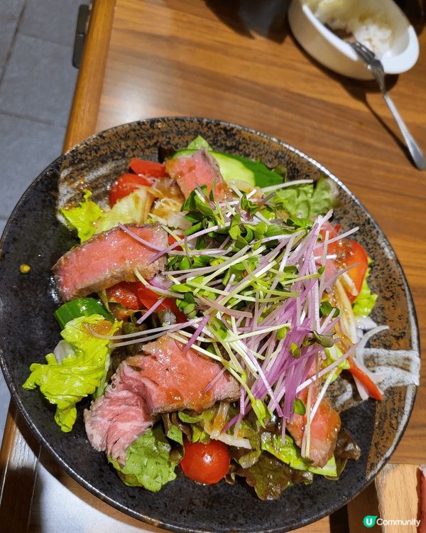 名古屋飛驒牛，牛味重，油脂好高，入口即溶，牛肉沙律好fres...