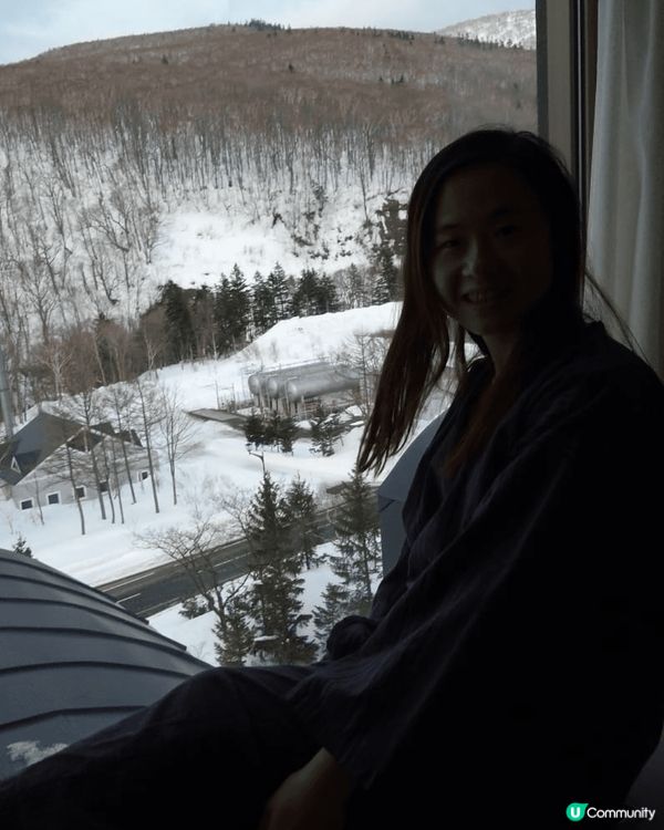 日本北海道的粉雪，美麗！大而活潑的北極熊，有活力！去了旭日動...