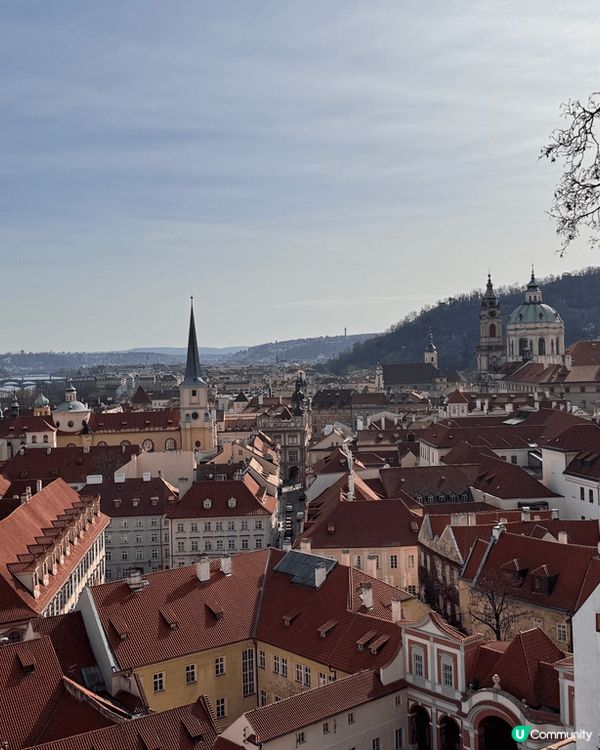 初冬去捷克布拉格好舒服呀！陣陣涼意但又未落雪，加上溫暖陽光、...