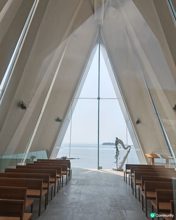 巽遼灣擁有壯麗的自然景觀和豐富的海洋資源，是重要的漁業和旅遊...