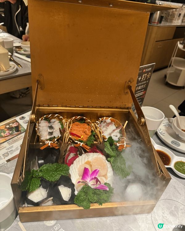 上星期同朋友去咗啟德airside商場四面泰食生日飯…呢個新...