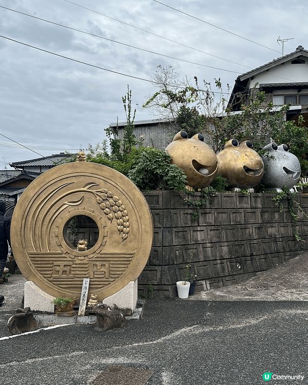 跟KKDAY既一日團，坐大巴到青蛙廟，再去由布院，金鄰湖係指...