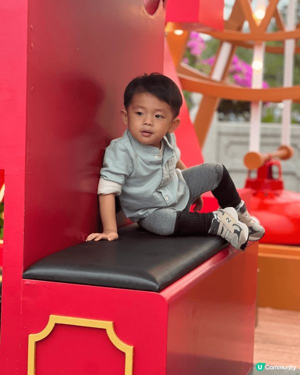 今個聖誕🎄昂坪360 聯同紅A帶大家重溫舊香港