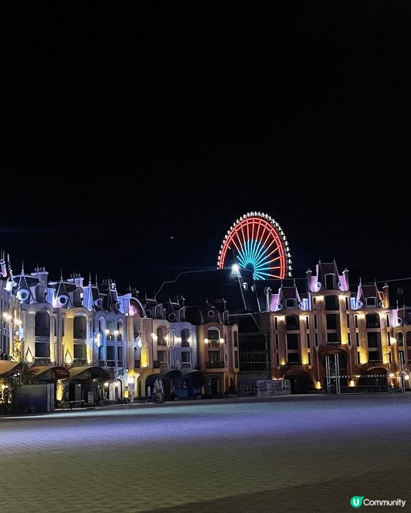 去越南芽莊過個暖暖的聖誕節吧🎄，到處都是濃濃的聖誕氛圍