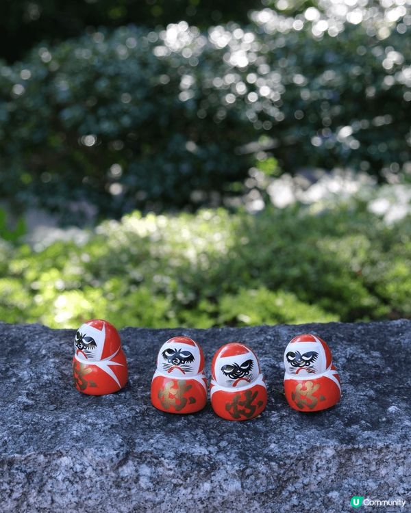 勝尾寺位於日本大阪府，是一座具有悠久歷史的佛教寺廟，以其美麗...