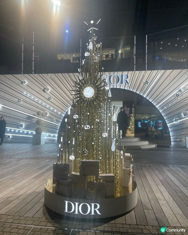 DIOR
