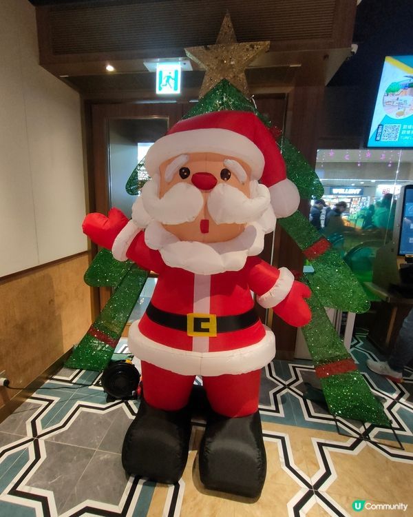 聖誕老人現身觀塘投注站！仲有聖誕樹🎄🎅