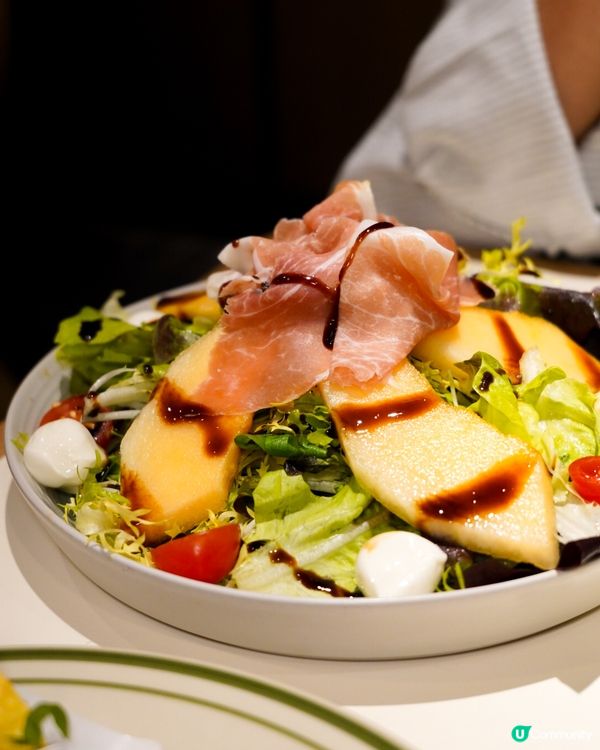 葵芳新店打卡 🌿  環境舒服，食物選擇多！