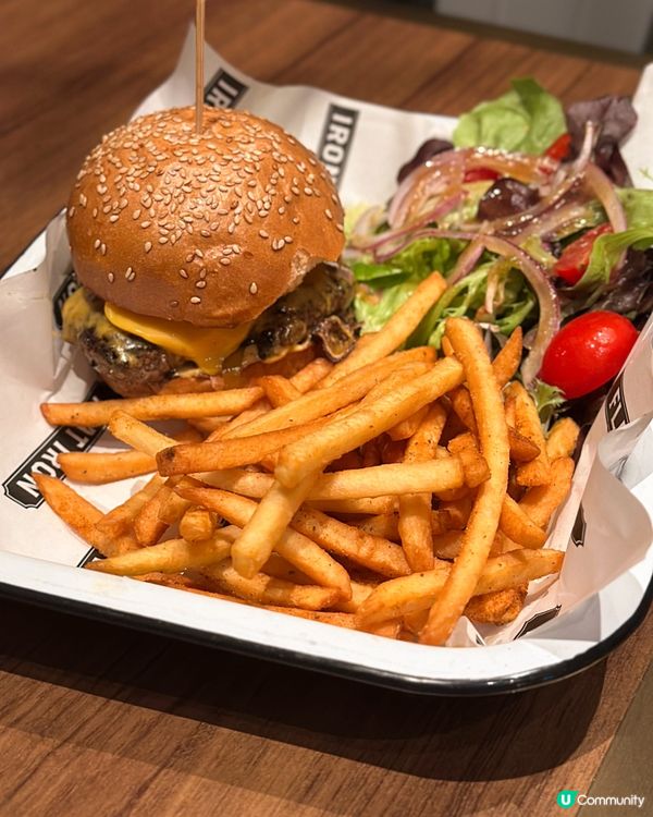 Flat Iron Deluxe 登陸南區黃竹坑🥩