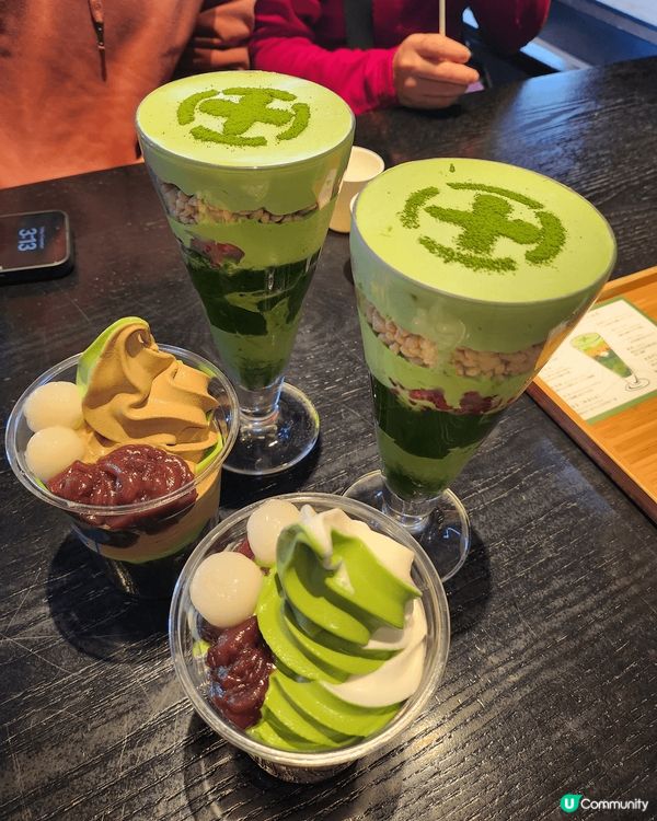 宇治中村藤吉既綠茶雪糕同特式甜品，真係每次黎食，綠茶好濃唔苦...