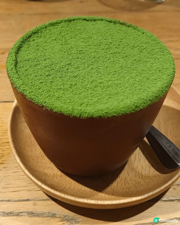 招牌菜的意義，就是讓人一看到就知道是那一間餐廳。看到特色美人...