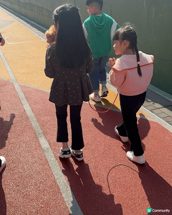 將軍澳海濱公園，同表哥表姐放狗，去狗公園玩，天氣好好，好適合...