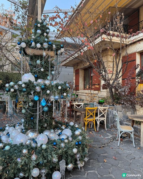 來到首爾的冬天，當然要找間Cafe打個卡，夠晒儀式感！這間位...