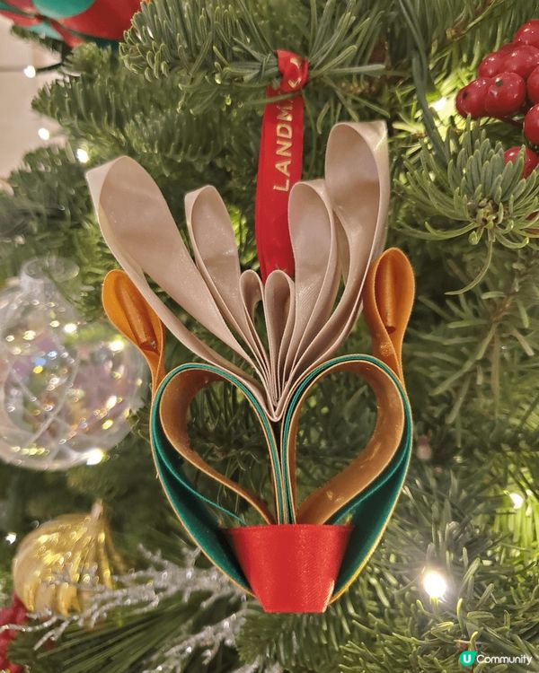 《打卡必到 : The LANDMARK 🎀🎄🥰》