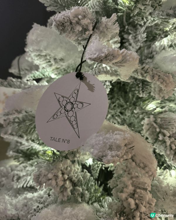 Chanel銅鑼灣聖誕裝飾好有冬日聖誕氣氛，打卡一流，仲可以...