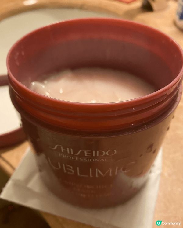 聖誕節好多人都會選擇染頭髮，每次染完頭髮，頭髮都可能比較乾，...