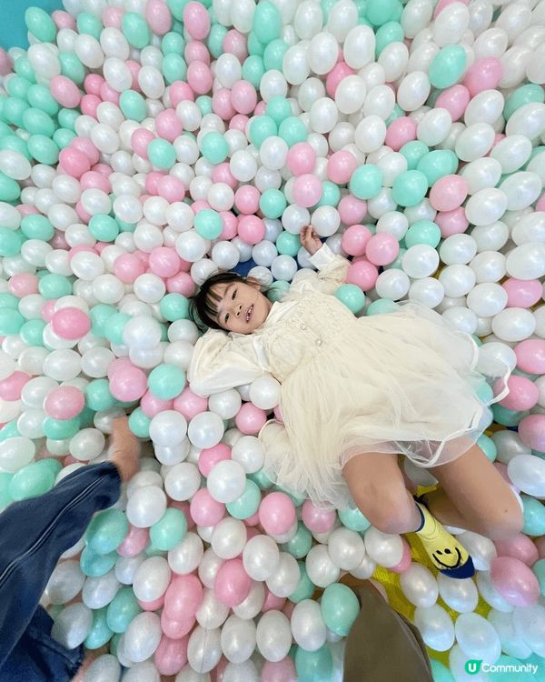 啟德冒險樂園，參加同學仔生日派對，有得玩波波地，sir滑梯，...