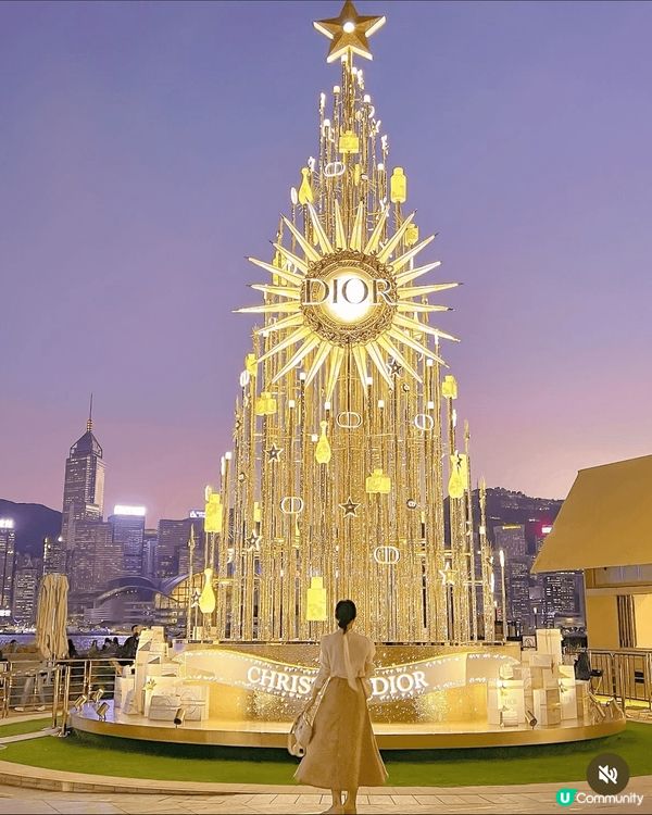 聖誕前夕，當然會提早打定卡，相信大家去睇燈飾一定會諗到去尖沙...