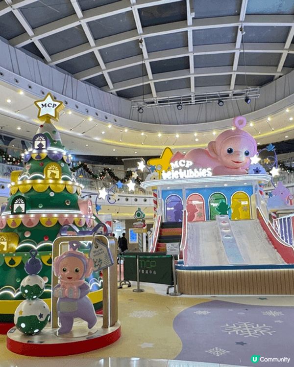 今年好多地方嘅商場酒店都各出奇謀咁佈置聖誕節，第一張係喺將軍...