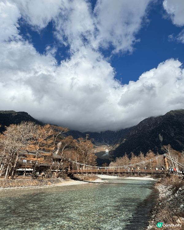 被譽為是神居住的地方, 位於長野縣上高地。趁在封山之前幾日到...