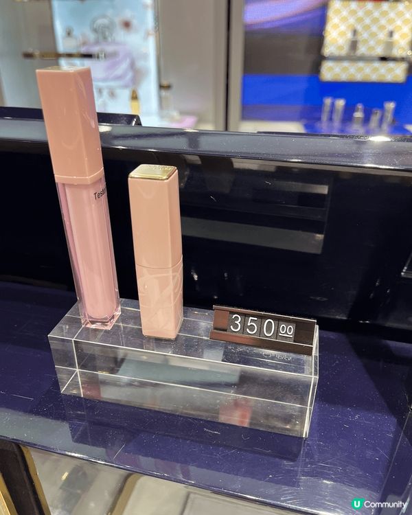 Estee Lauder嘅潤唇膏，超級好用，用咗之後可以有效...