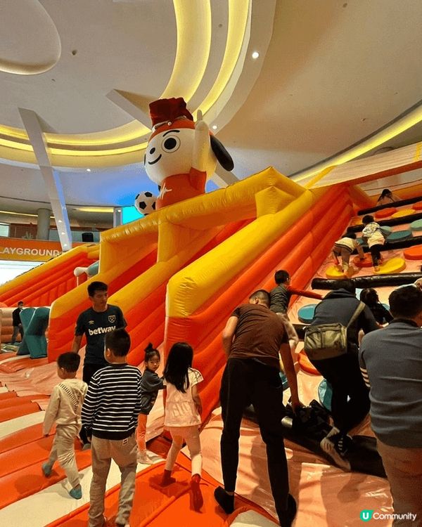 今年聖誕節 FWD 免費舉辦連續兩個月跳彈床波波池活動，簡直...