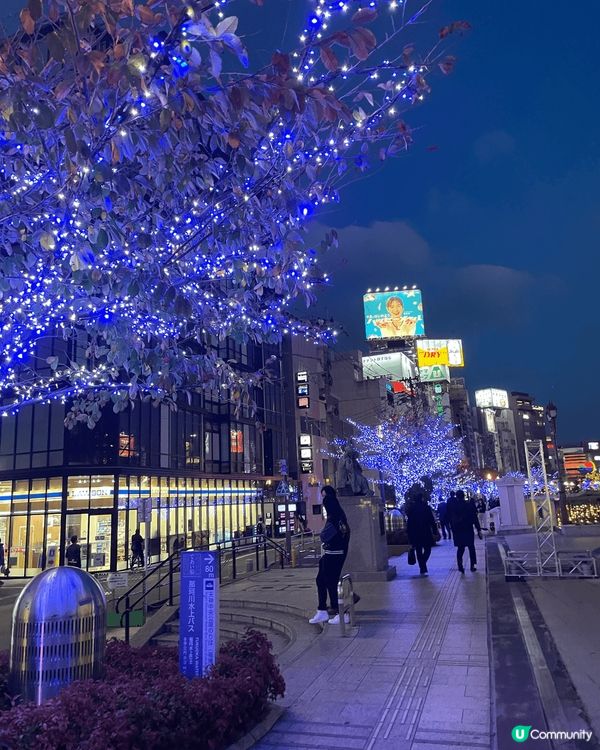 福岡的聖誕節🎄 每一年都會喺博多車站見到超大聖誕樹，更有充滿...