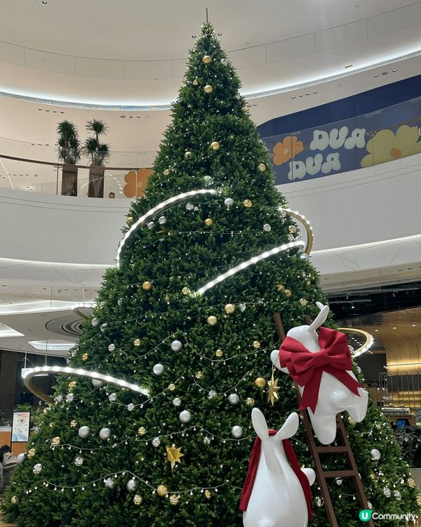 坐高鐵10幾分鐘到達，連著高鐵站和地鐵站行過去大概15分鐘左...