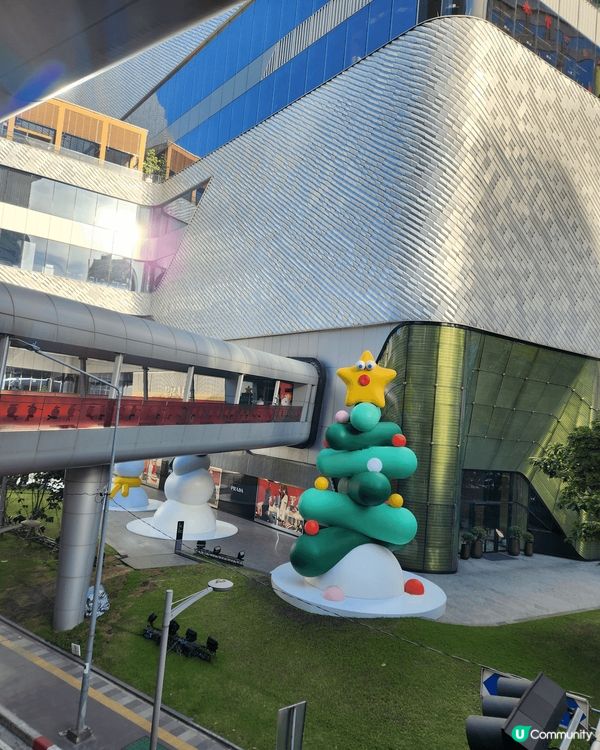 又到聖誕、又到聖誕，今年有幸在聖誕前獨自出遊，聖誕的氣氛已籠...