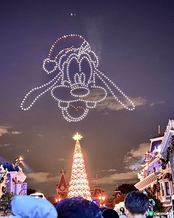 趁迪士尼仲做緊冬日購物節❄️而有迪士尼銀卡嘅我緊係約埋朋友一...