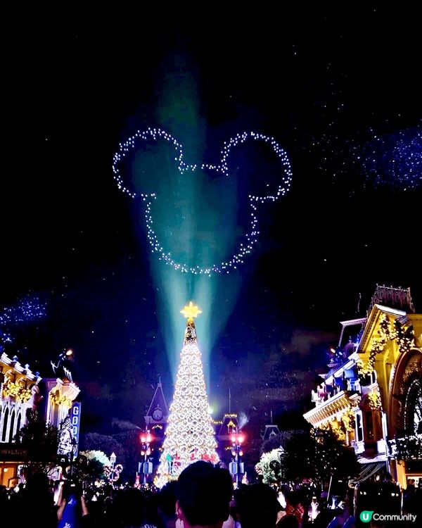 趁迪士尼仲做緊冬日購物節❄️而有迪士尼銀卡嘅我緊係約埋朋友一...