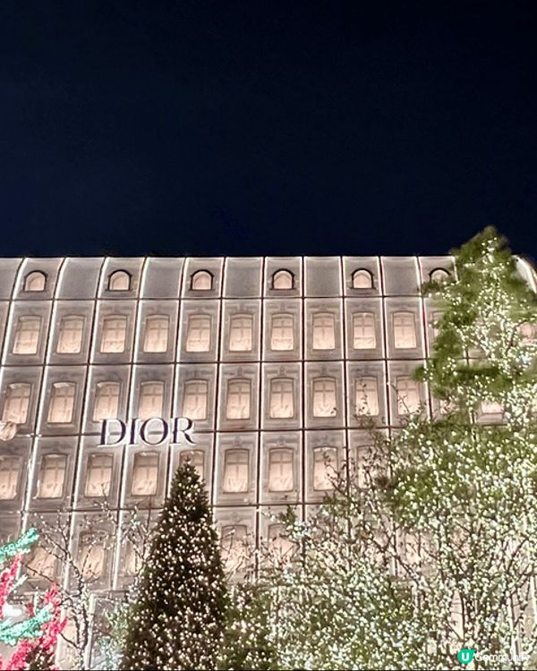 聖誕節去旅行就最啱！又凍又多燈飾睇，節日氣氛夠哂濃厚！