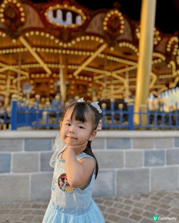 拍下這珍貴的笑容 每一刻都想留在腦海中 不想忘記
