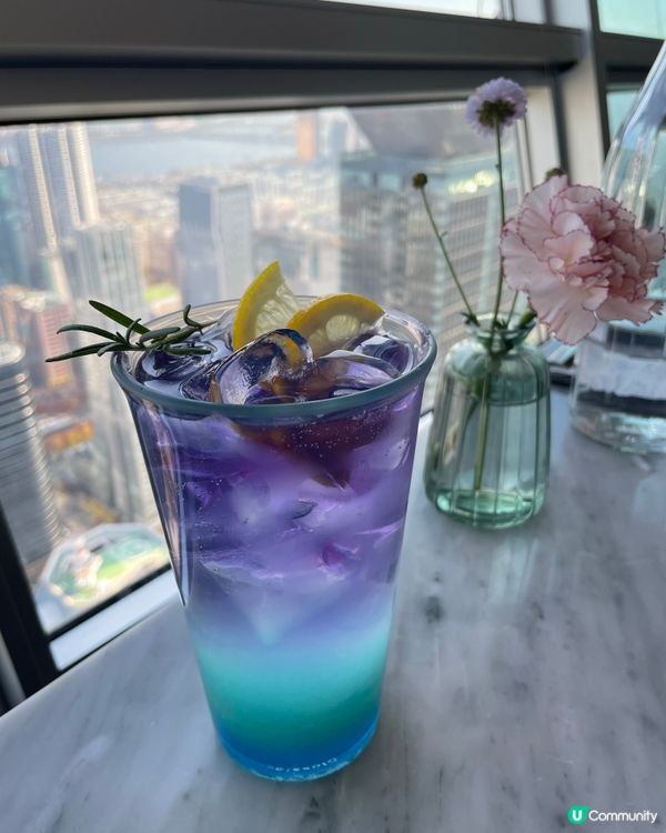 去旅行都不忘食早餐