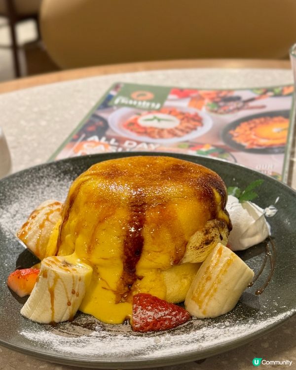 新開張cafe 甜品必點 梳乎厘厚班戟🥞