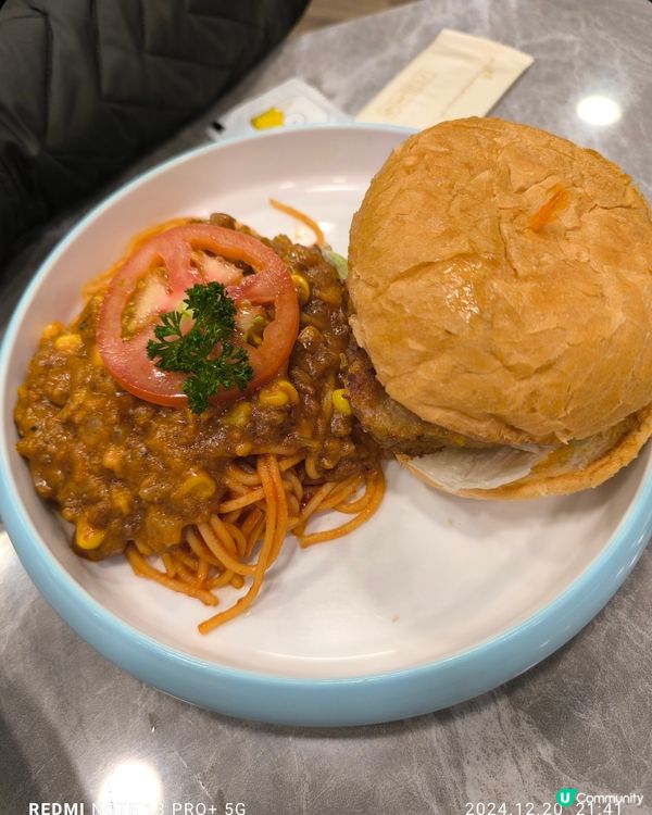 燒雞餐又大皮脆肉嫩