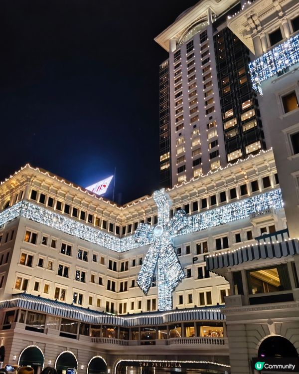 ✨半島酒店化身巨型CHANEL珍珠蝴蝶結包裝禮物盒，份外典雅