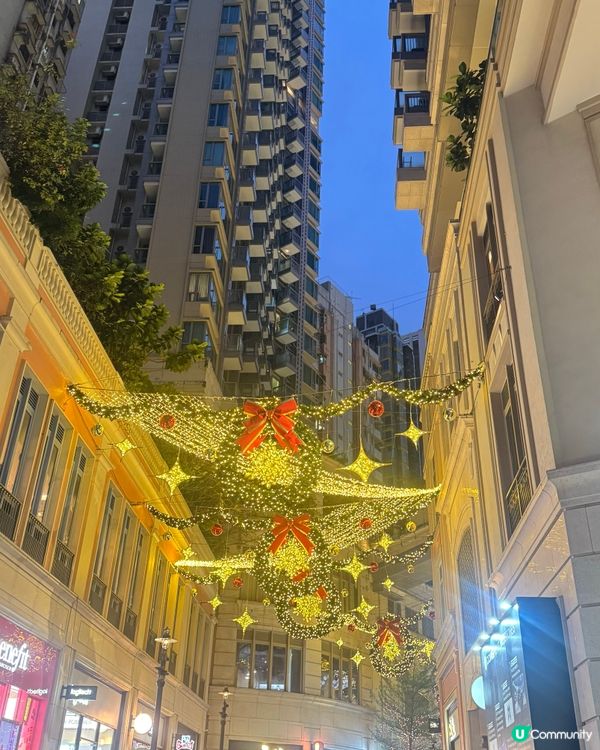 ❄️❄️灣仔利東街已飄雪喇❄️❄️