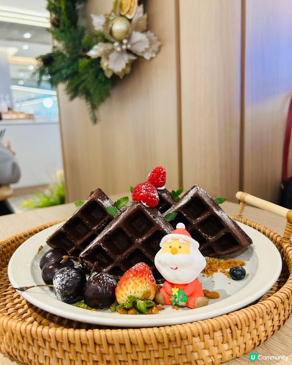 好有聖誕氣氛嘅韓式餐廳