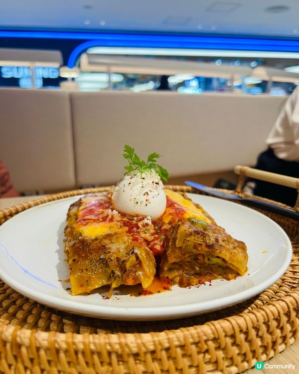 好有聖誕氣氛嘅韓式餐廳