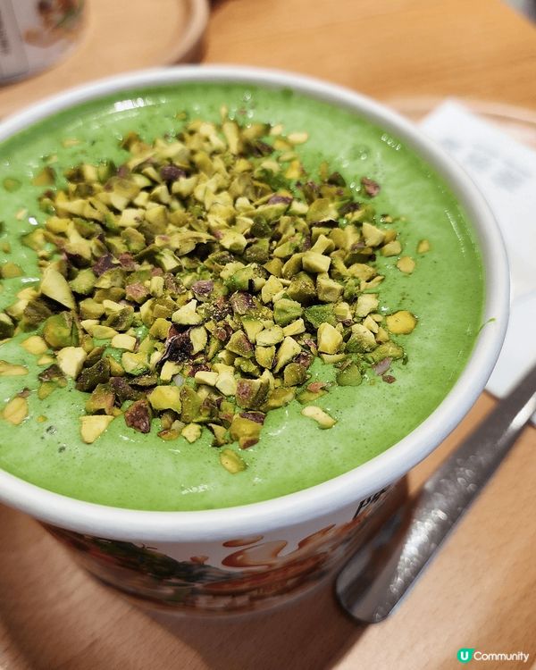 我鍾意食圖中開心果糖水，因為它的口感滑順，香濃的開心果味道令...