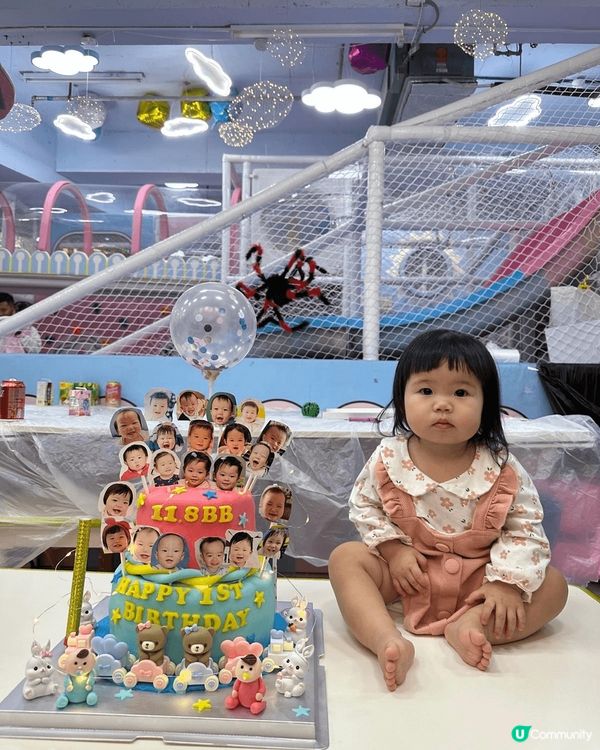 我同悠悠bb(剛剛1歲)生日係同埋個月，所以瘋狂的齊食生日蛋...