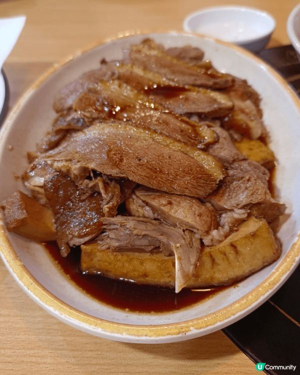 平時好少食潮州菜，今次就試左油麻地潮味莊，覺得幾道菜都唔錯，...