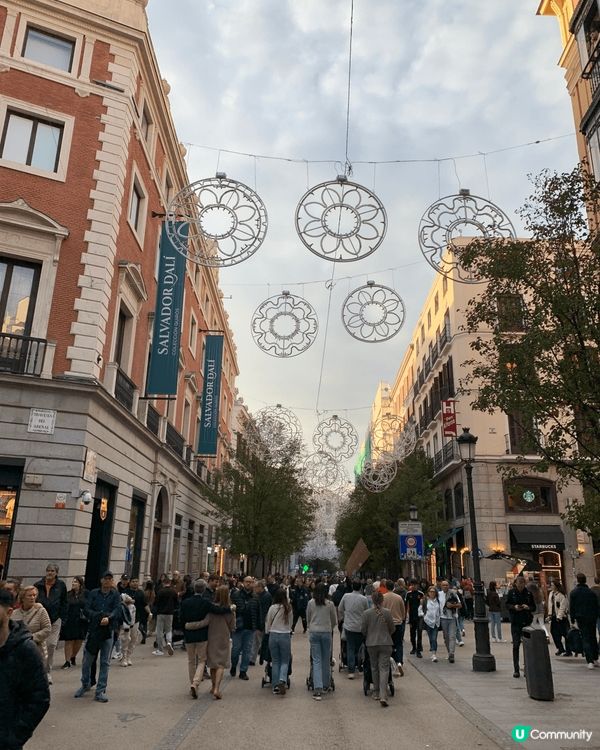 歐洲踏入冬天就每到一處都感受到冬天的感覺