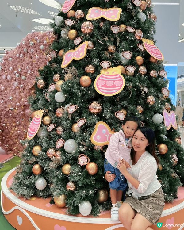 就黎聖誕節🎄當然要感受下聖誕氣氛，我就去左東港城度打卡啦，以...